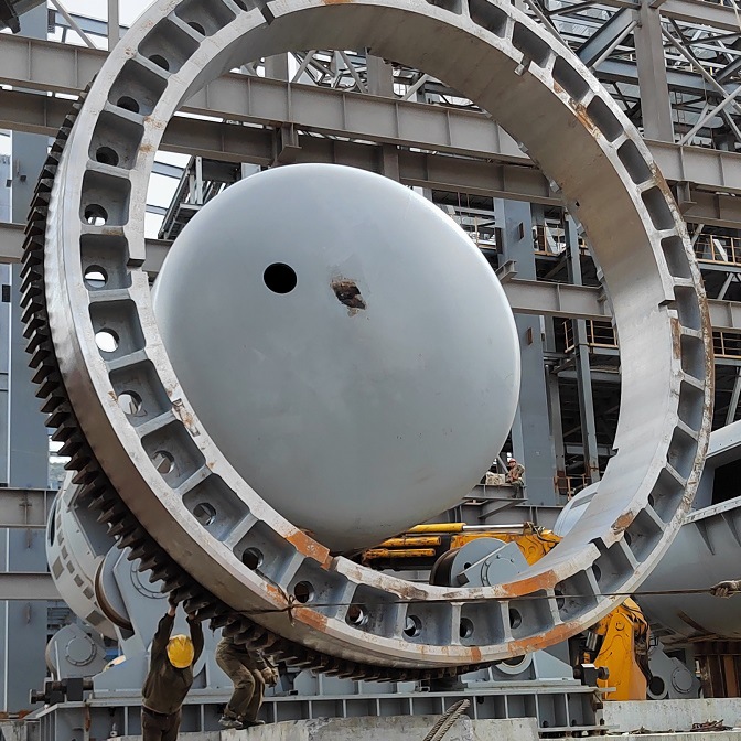 four à anode rotative
