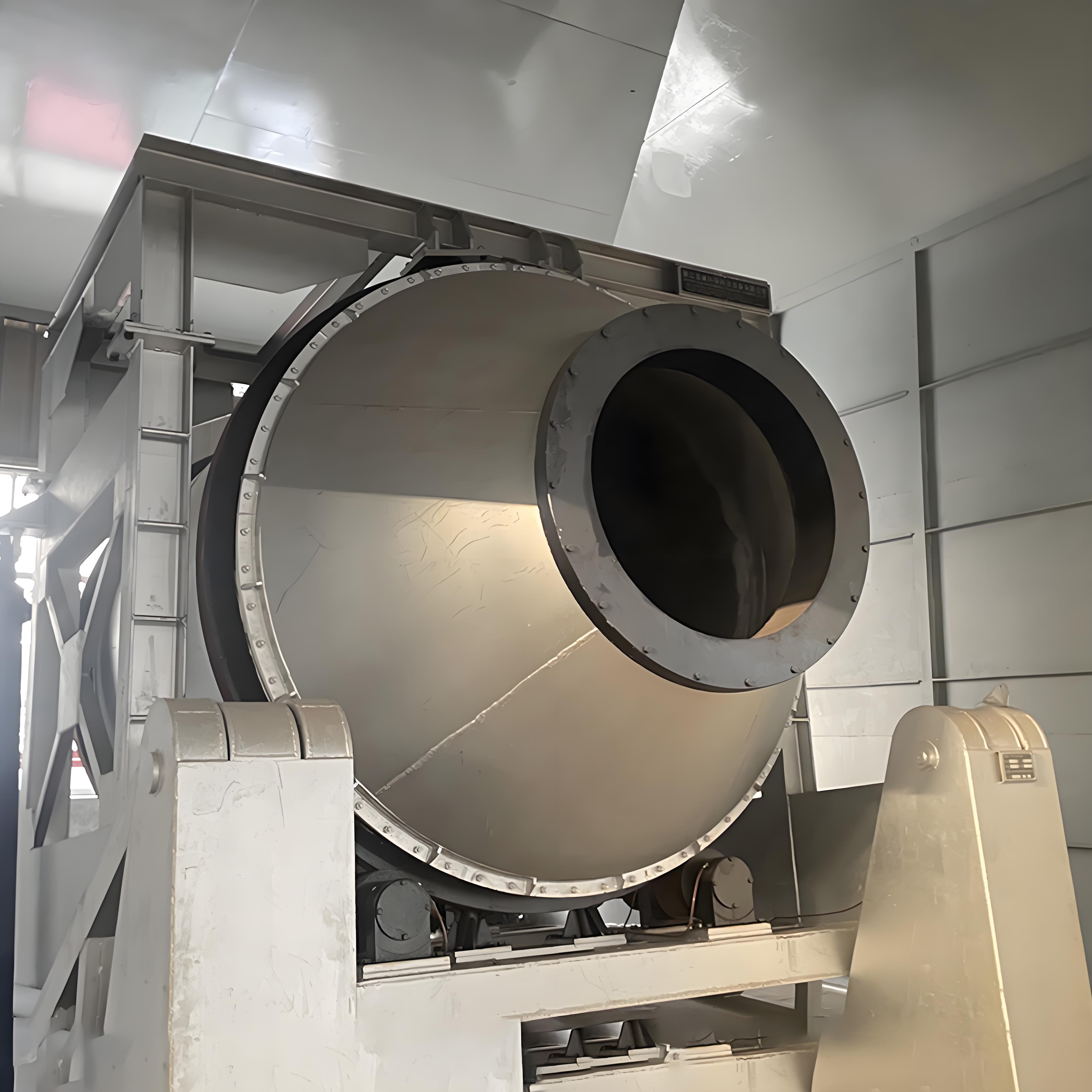 Four rotatif de fusion d'aluminium